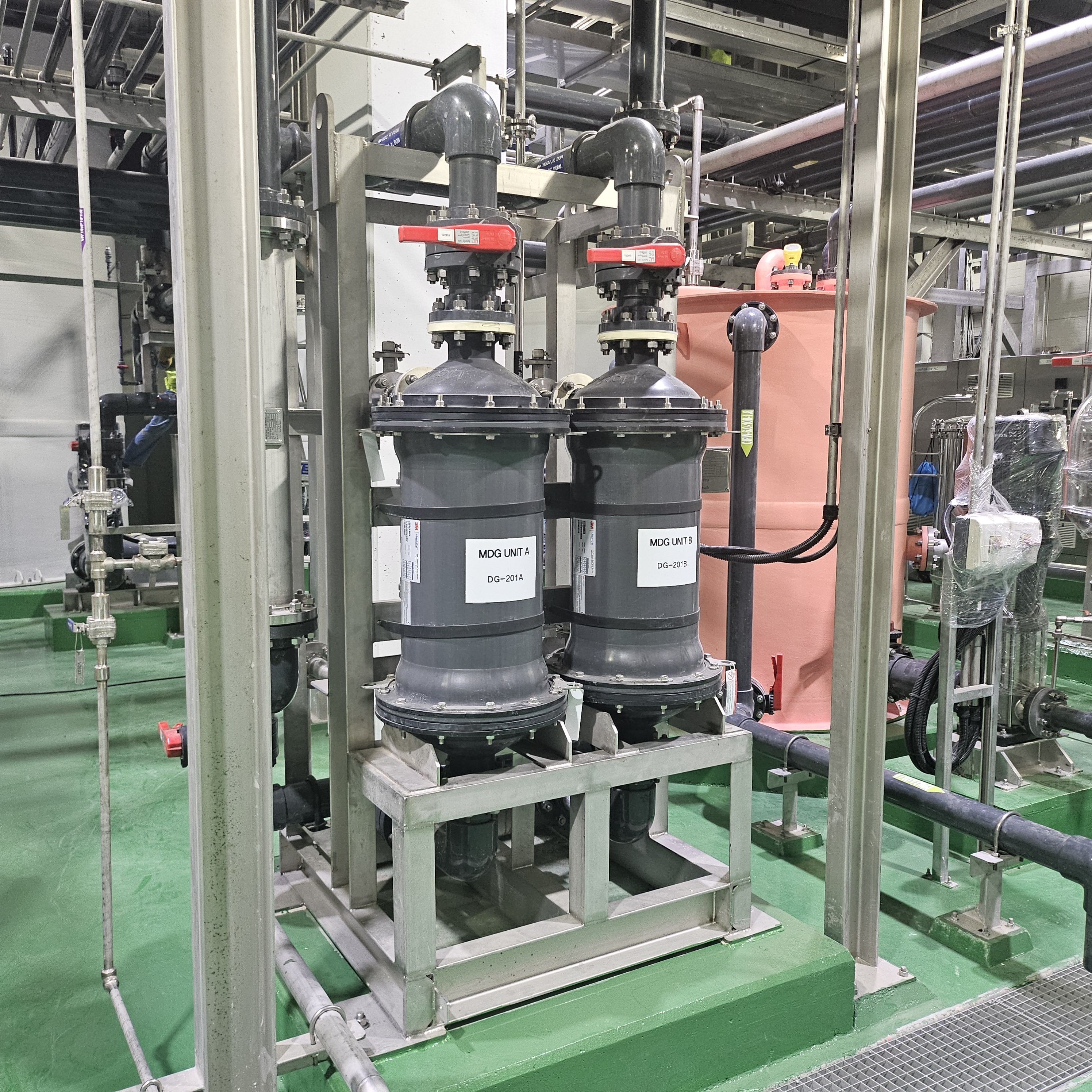 에코프로글로벌 헝가리 Demi. Water System (UF + 2Pass RO) 사진 4